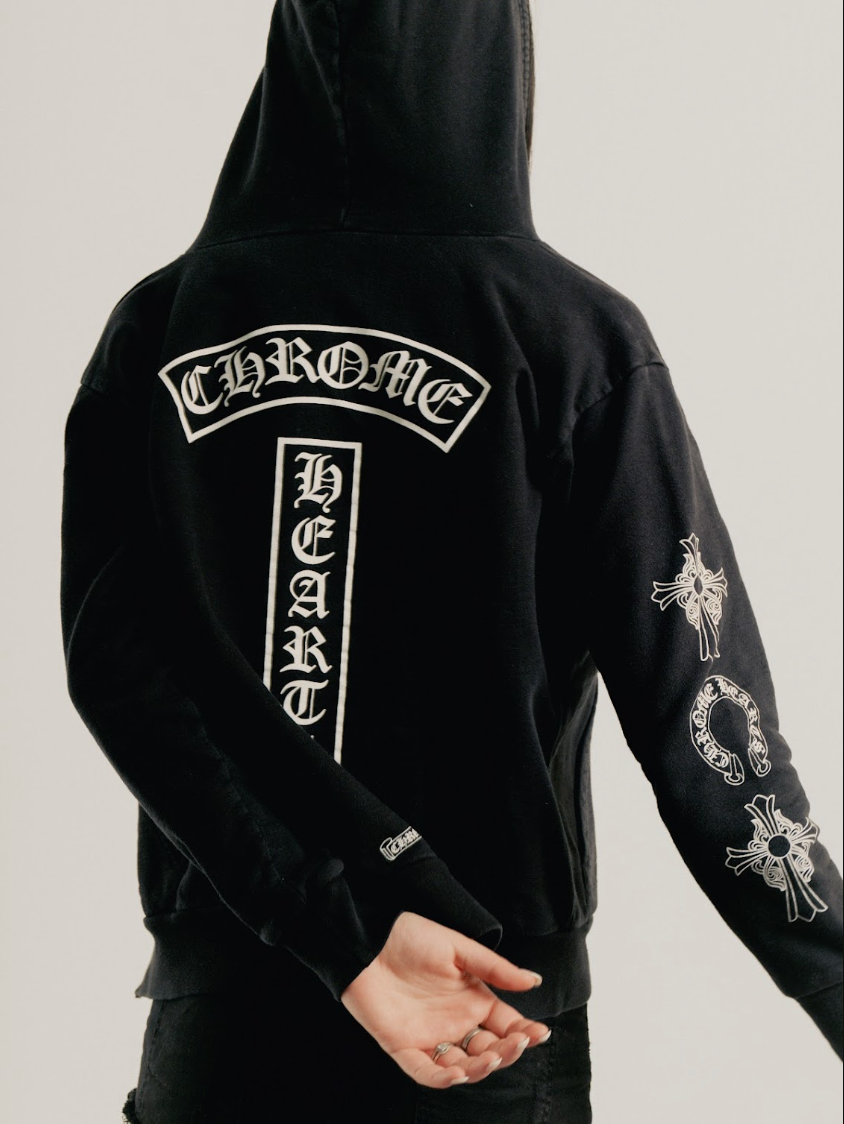 VETEMENTS