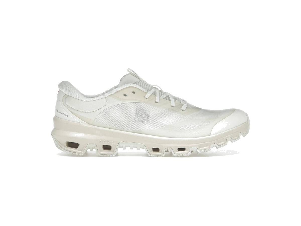 On Running Cloudventure 2 LOEWE Eggshell