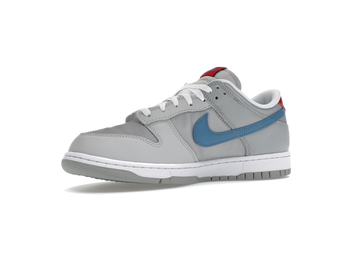 Nike Dunk Low Silver Surfer (2024)