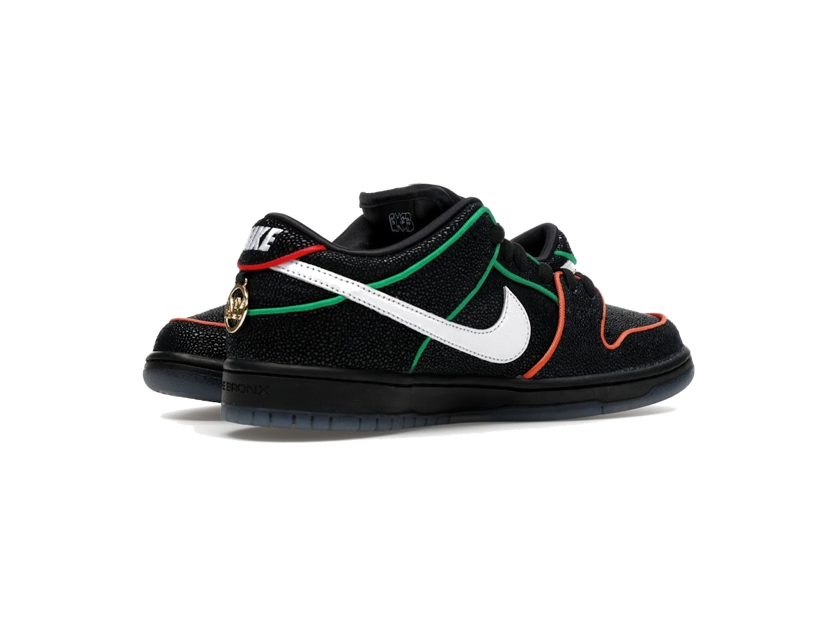 Nike SB Dunk Low Bronx Girls Skate