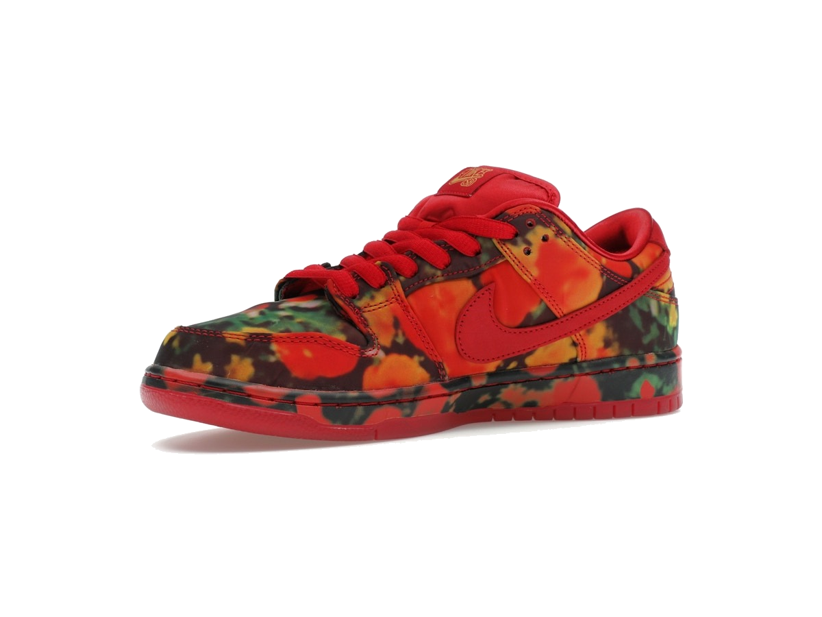 Nike SB Dunk Low The Wizard of Oz Poppy Field