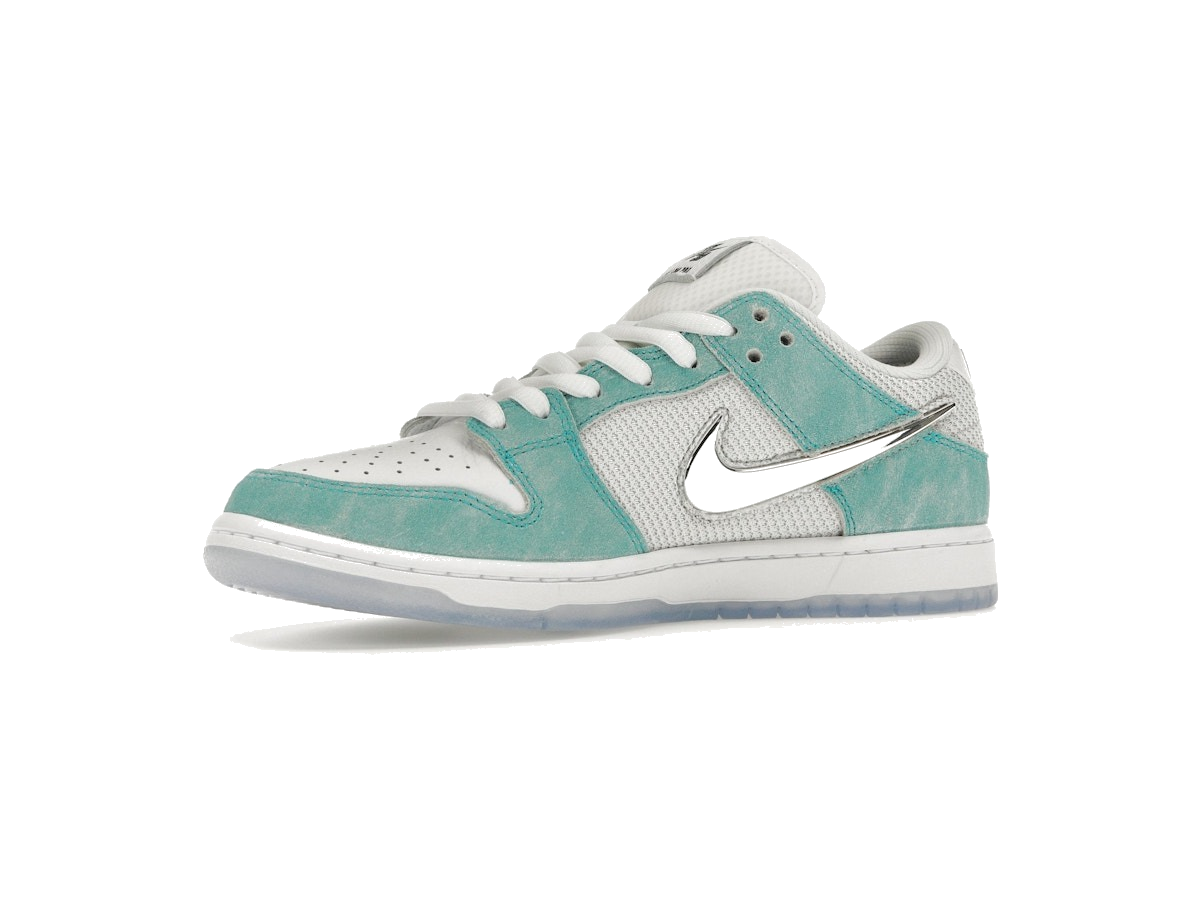 Nike SB Dunk Low April Skateboards