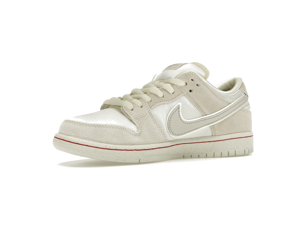 Nike SB Dunk Low City of Love Light Bone