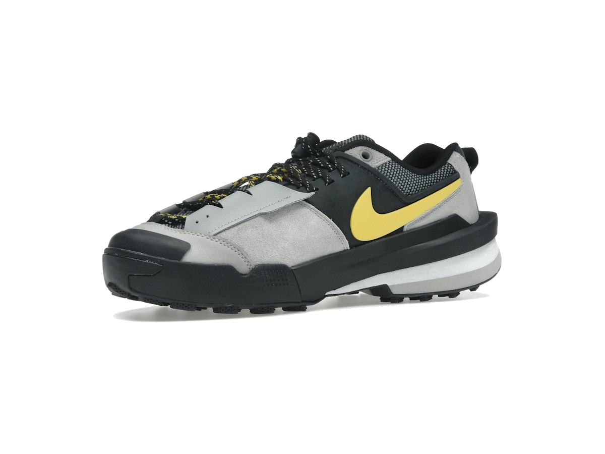 Nike Zegamadome SP sacai Matte Silver Yellow