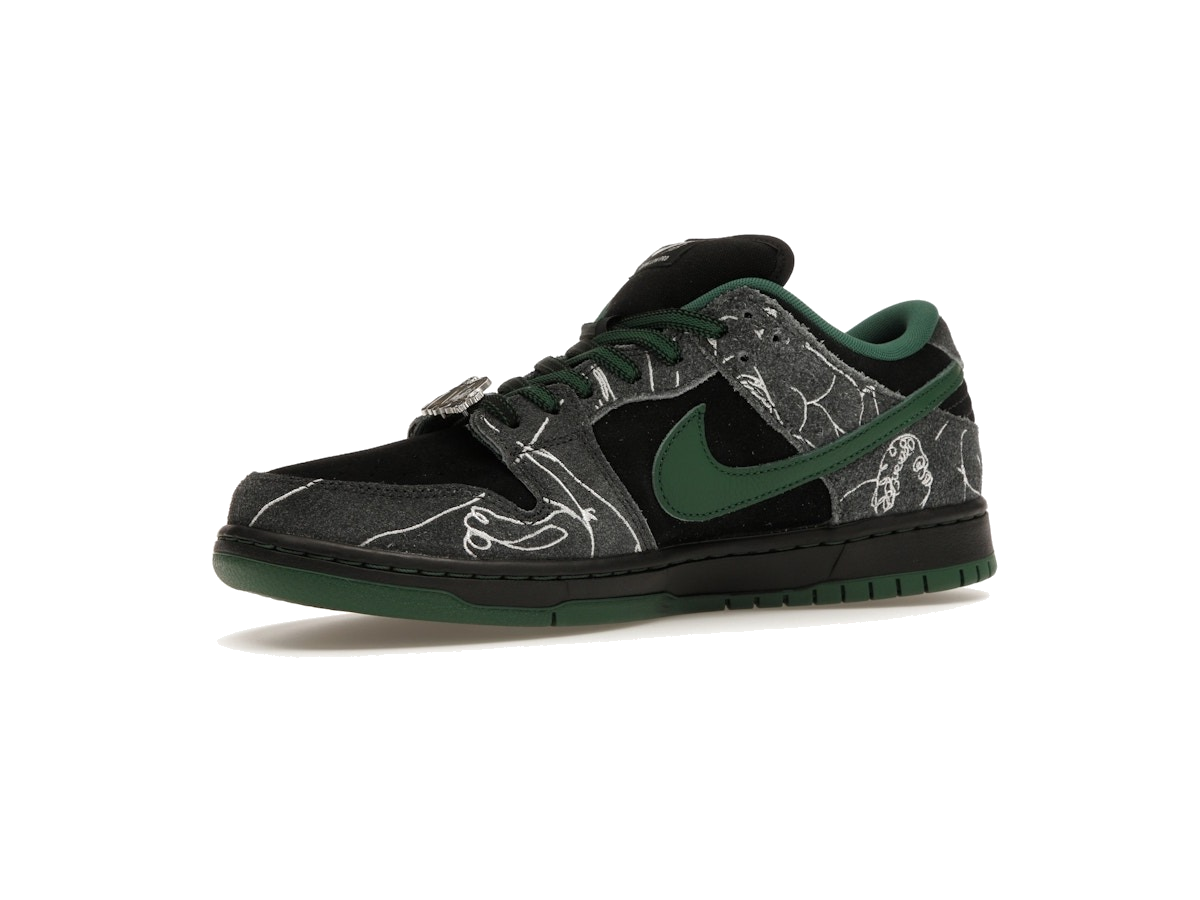 Nike SB Dunk Low There Skateboards