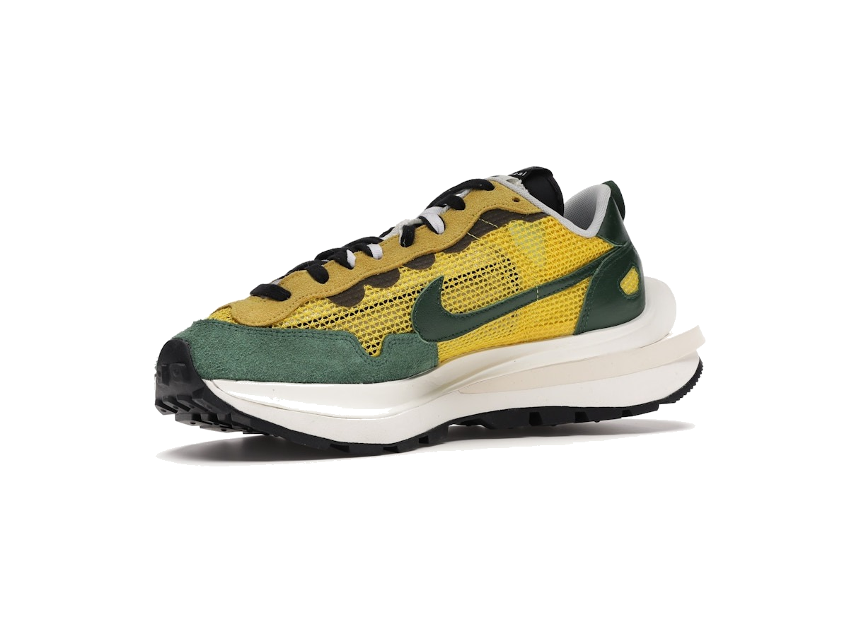 Nike Vaporwaffle sacai Tour Yellow Stadium Green