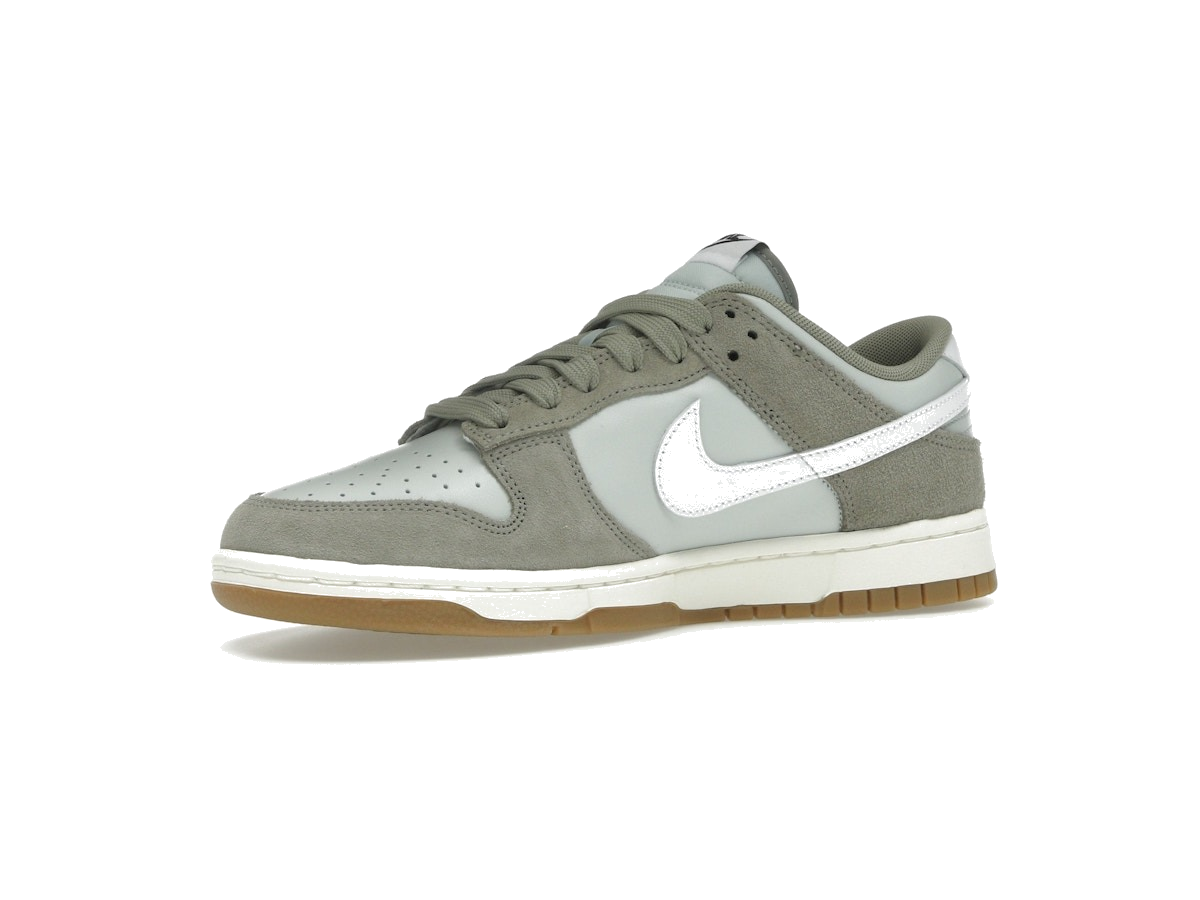 Nike Dunk Low Retro SE Light Silver Light Army Sail White