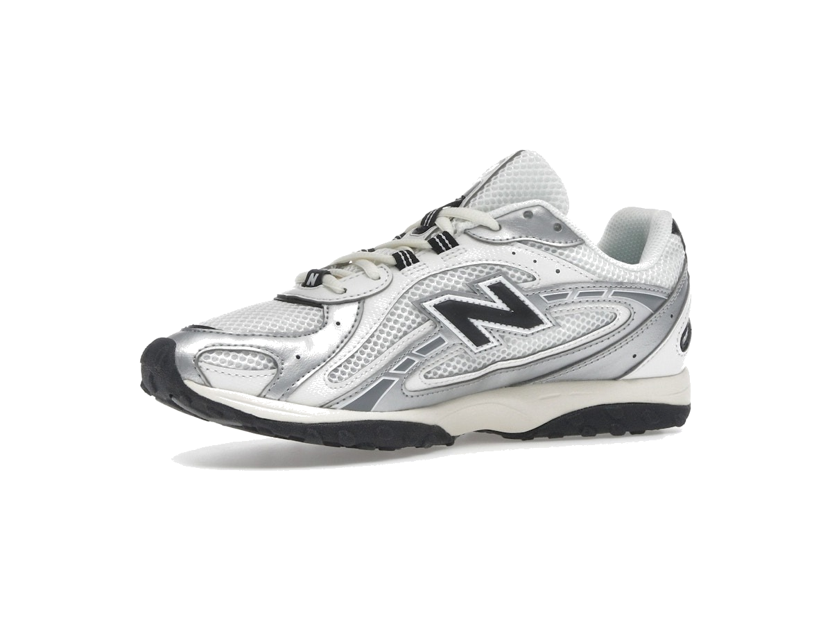 New Balance 204L Silver Metallic Black